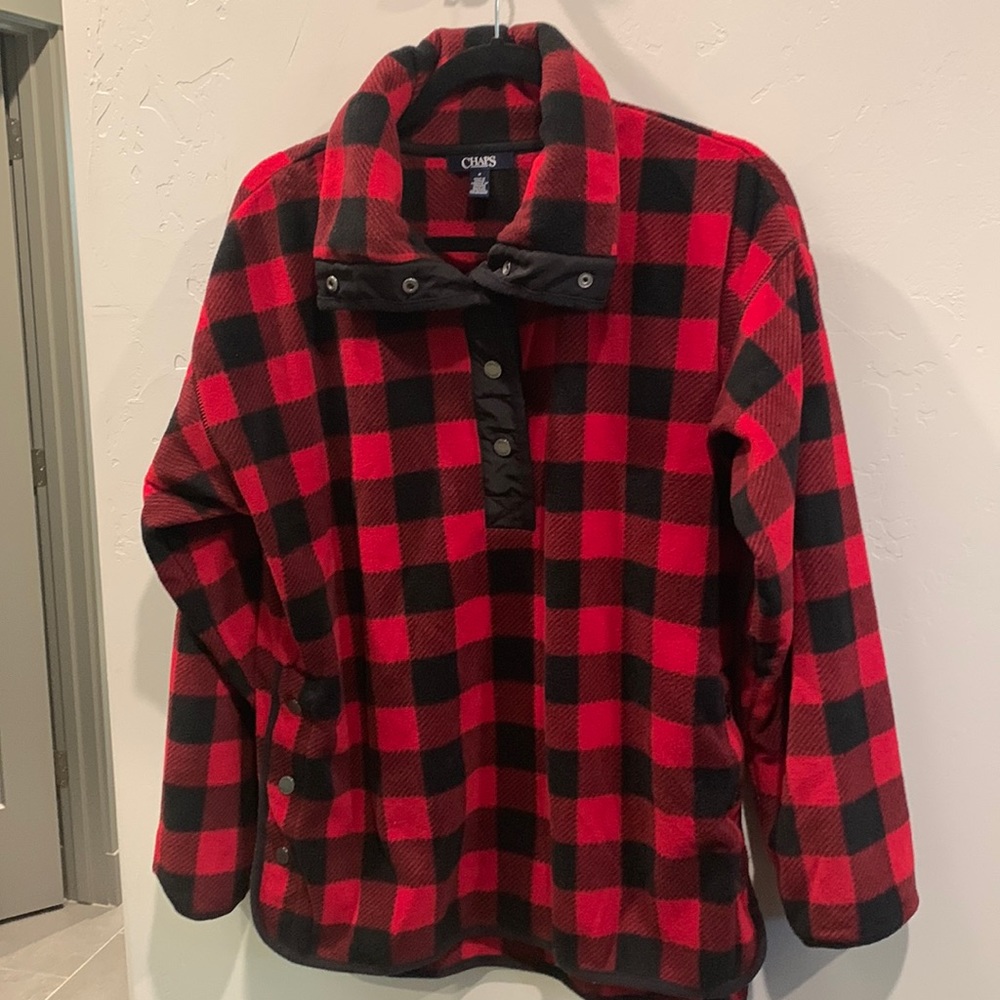 Chaps fleece top